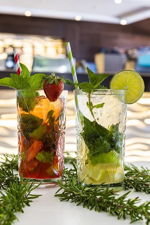 Cocktails Cocktails at hotel Condesa bar